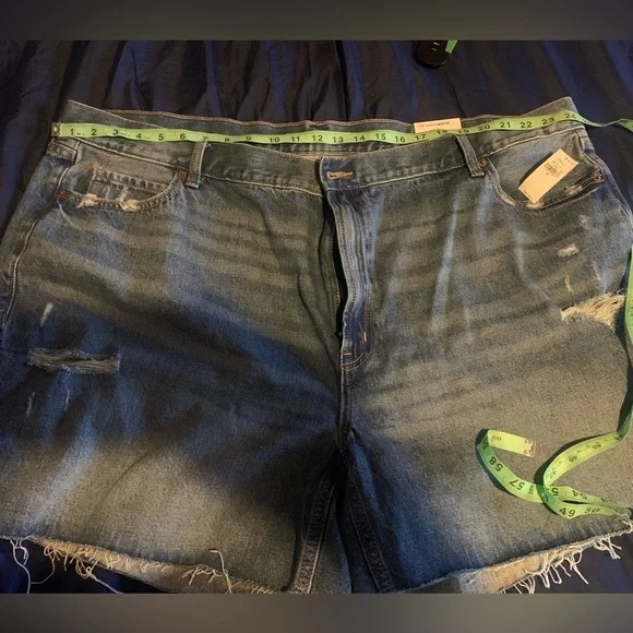 Old Navy plus size 3X Blue Jean Shorts Rugged Distressed Style frayed - Picture 5 of 8